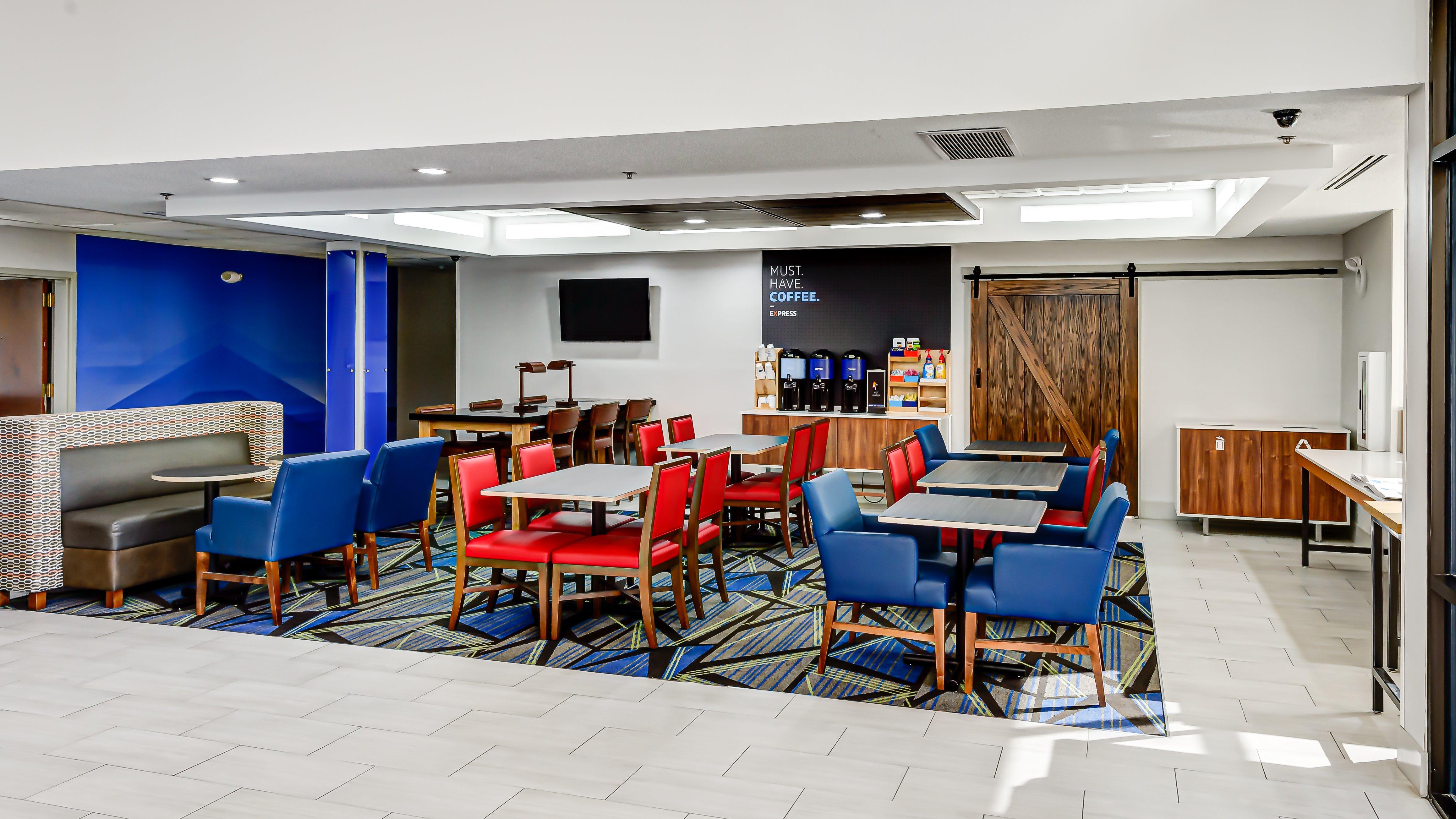Holiday Inn Express Hillsborough-Durham Area By Ihg Экстерьер фото
