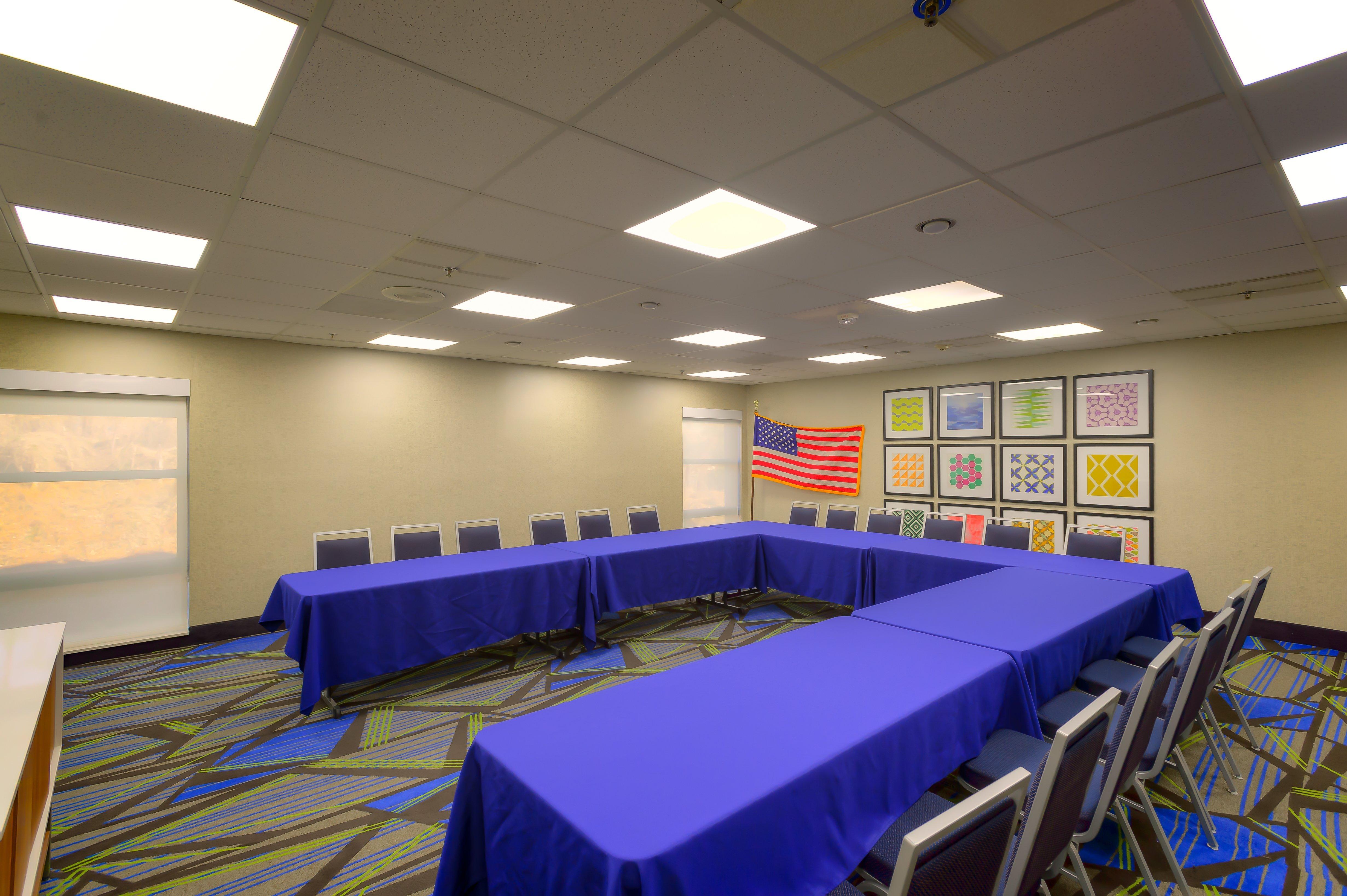 Holiday Inn Express Hillsborough-Durham Area By Ihg Экстерьер фото