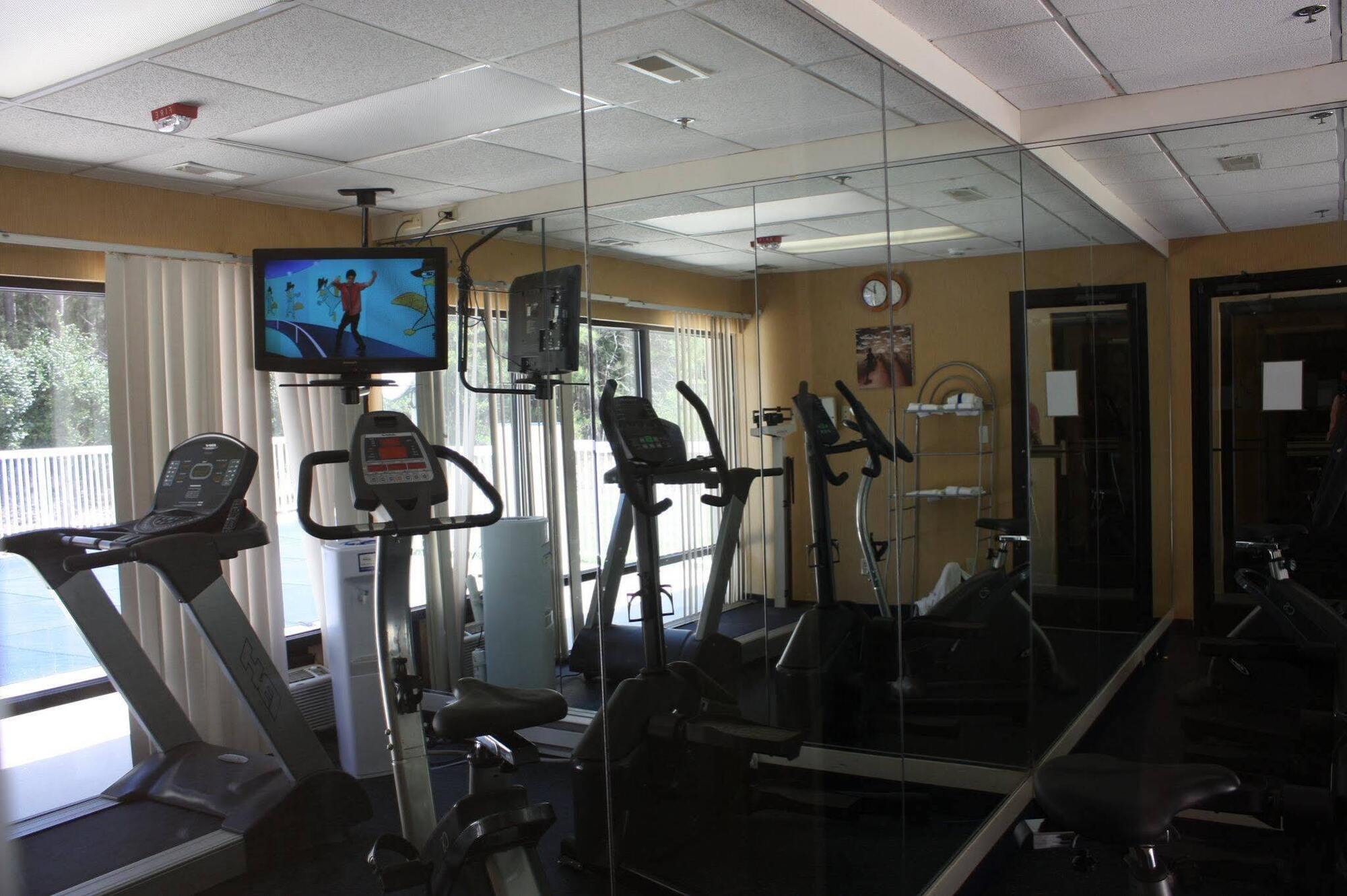 Holiday Inn Express Hillsborough-Durham Area By Ihg Экстерьер фото
